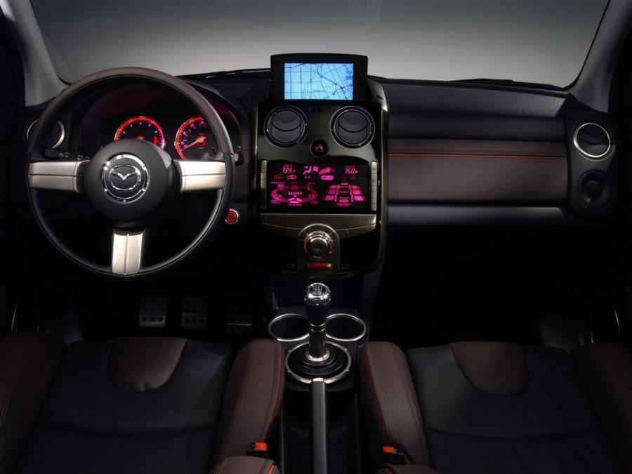  Mazda MX Micro Sport Concept 2004 года  (фото 5 из 20)